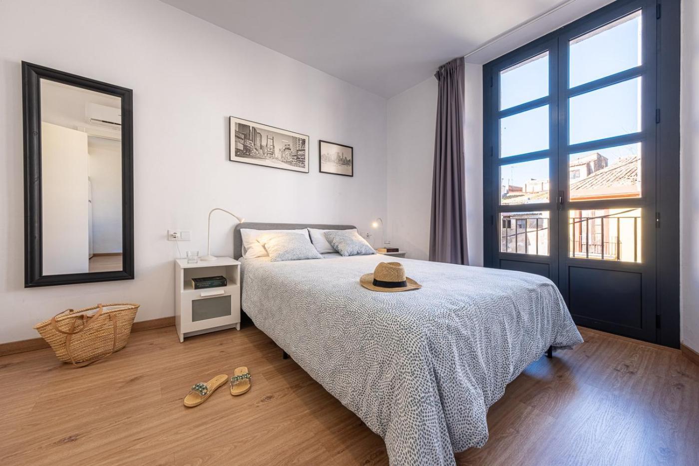 Tarragona Apartments Экстерьер фото