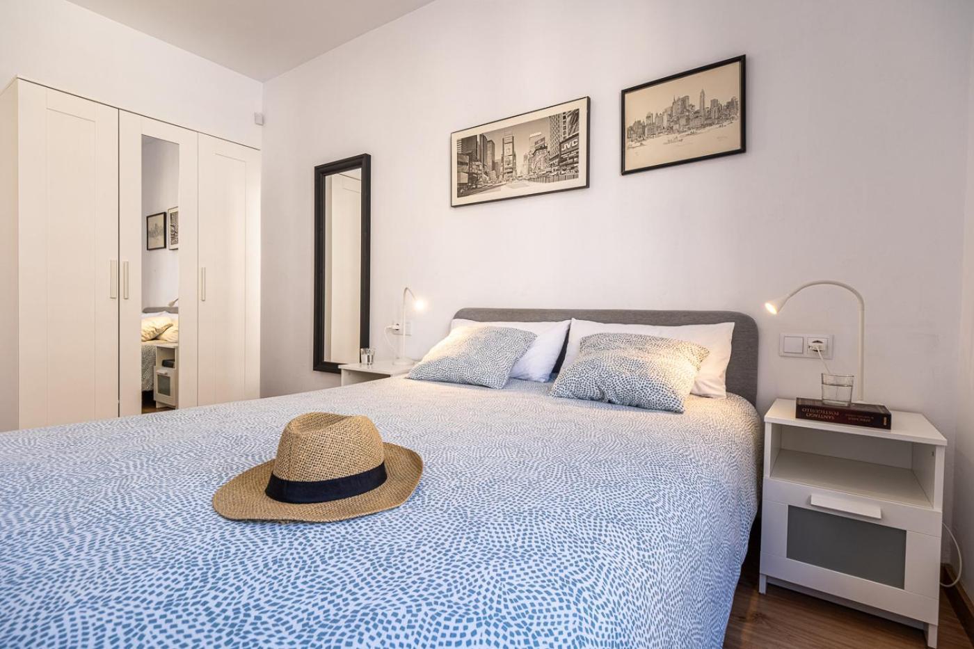 Tarragona Apartments Экстерьер фото
