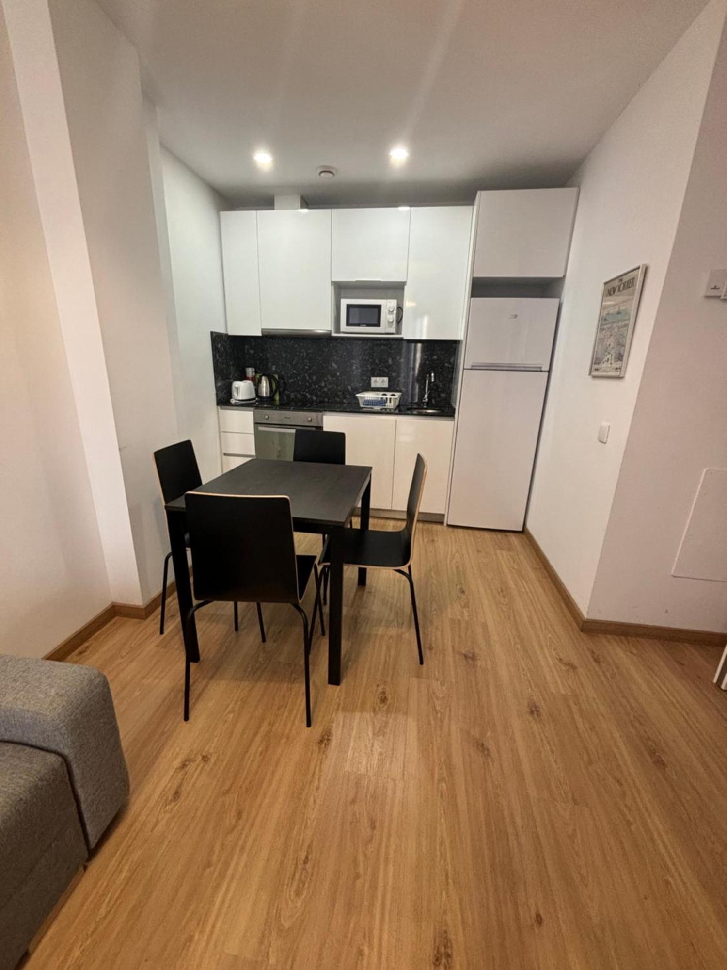 Tarragona Apartments Экстерьер фото
