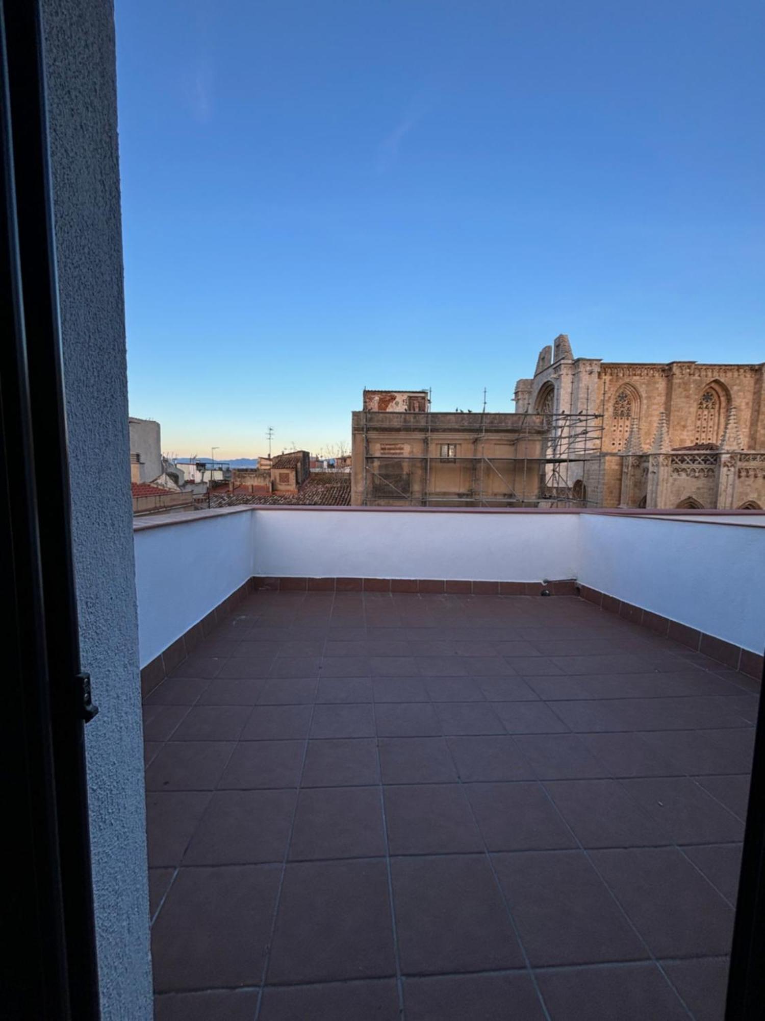 Tarragona Apartments Экстерьер фото