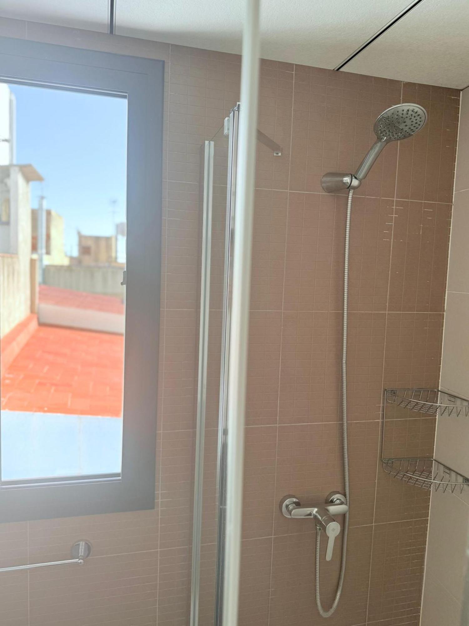 Tarragona Apartments Экстерьер фото